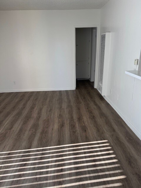 Foto principal - 6833 Sepulveda Blvd