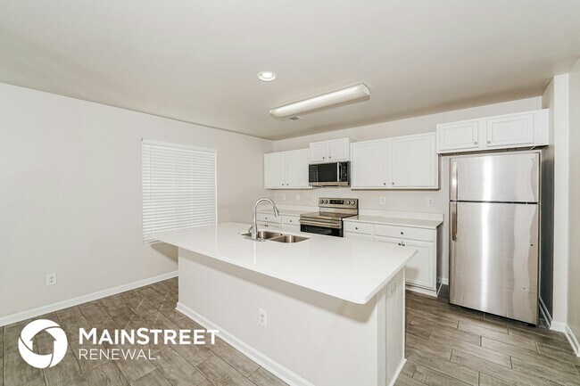 Foto del edificio - 228 Addison Dr