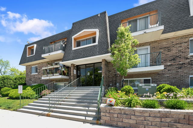 Foto del edificio - 3219 W Parkway Dr