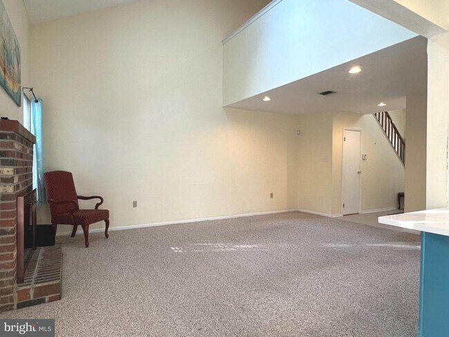 Foto del edificio - 5 Emily Ct