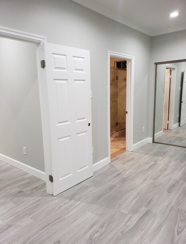 Entrance to kitchen - 15117 S Normandie Ave