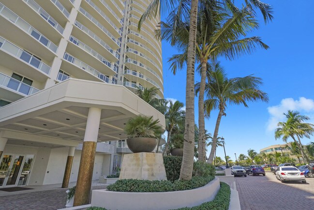 Building Photo - 2700 N Ocean Dr
