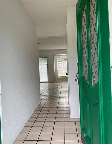 Building Photo - 1320 Columbine Ct