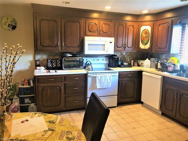 Foto del edificio - 3 br, 2 bath Townhome - 16 Patrick St