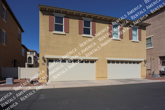 Building Photo - 906 S Annie Ln