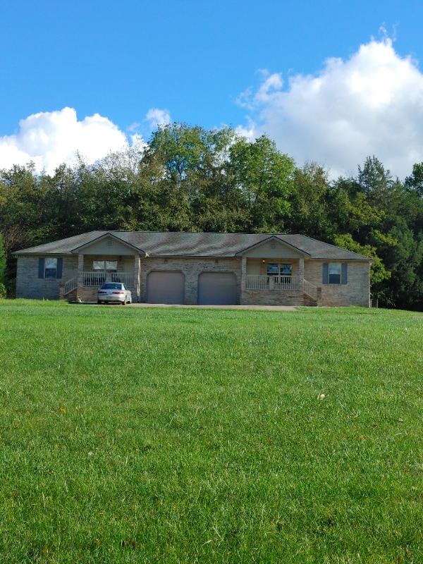 Building Photo - 351 Watson Rd