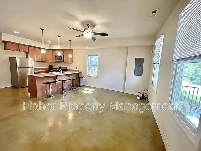 Foto del edificio - 2413 Carrington St