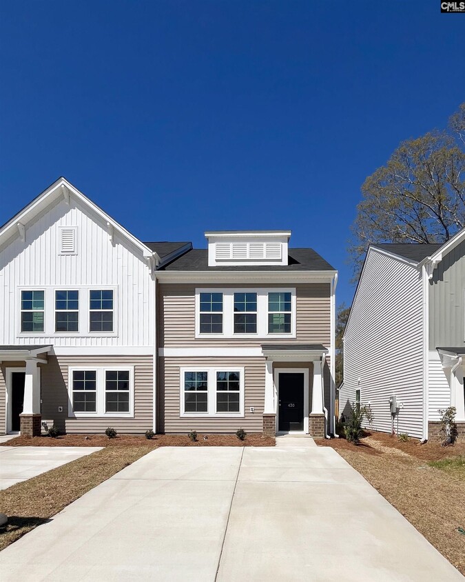 Foto principal - 809 Coburg Ln