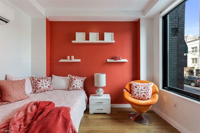 Foto del edificio - 359 Linden St