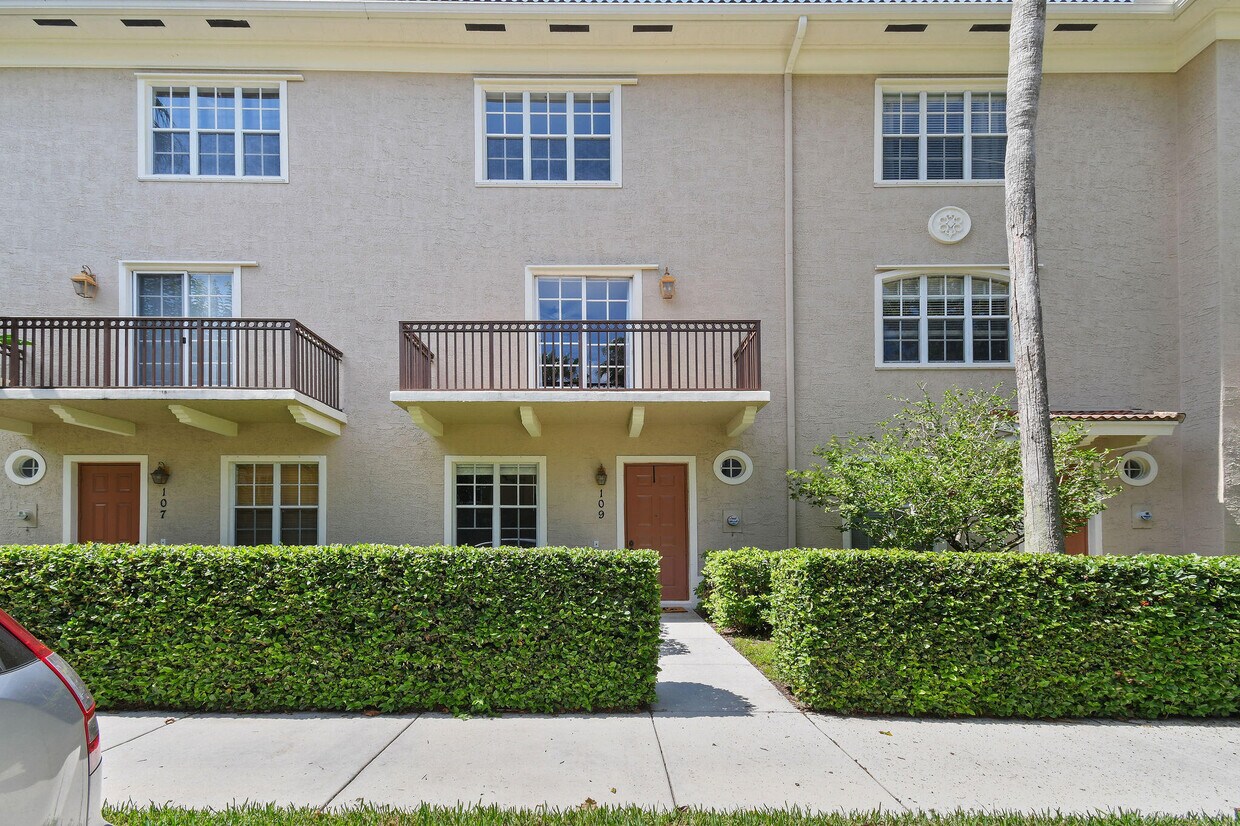 Foto principal - 109 Osceola Ln