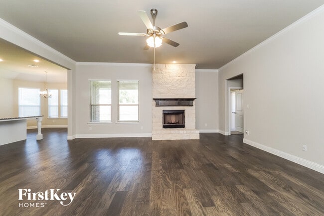 Building Photo - 704 Liberty Dr
