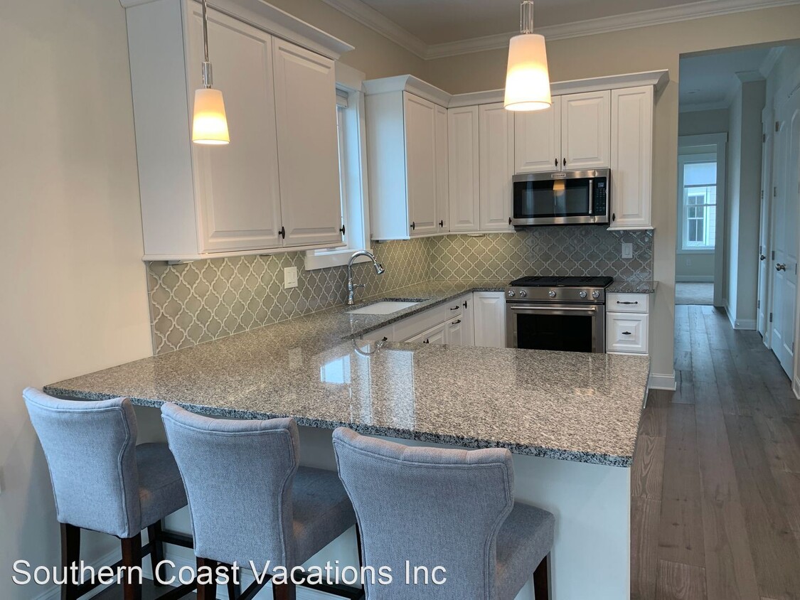 Primary Photo - 3 br, 2.5 bath House - 8180 Sandlapper Way