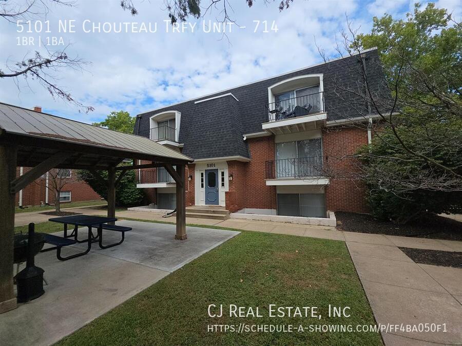 Foto principal - 5101 NE Chouteau Trafficway