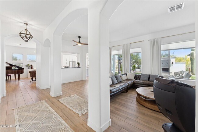 Foto del edificio - 14604 E Peak View Rd