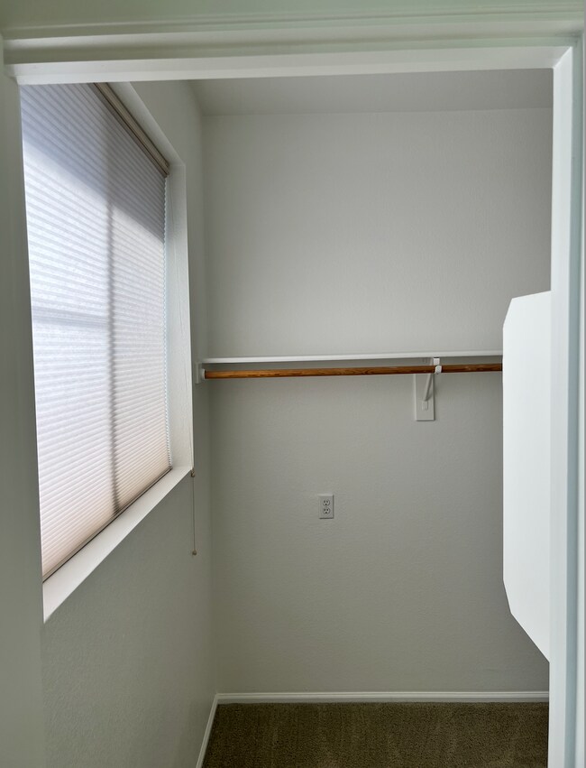 Building Photo - 6605 N 93rd Ave