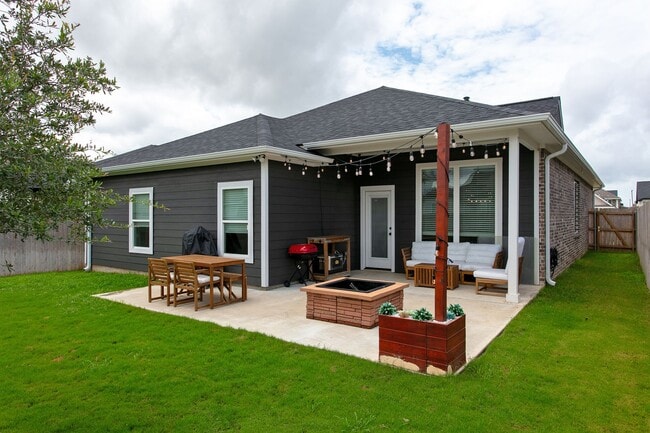 Foto del edificio - Spectacular Home in Southern Pointe!!