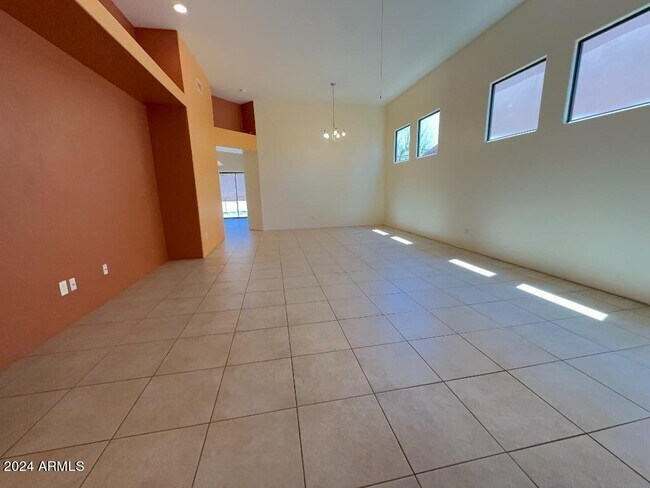 Foto del edificio - 1768 Chaplain Carter Dr