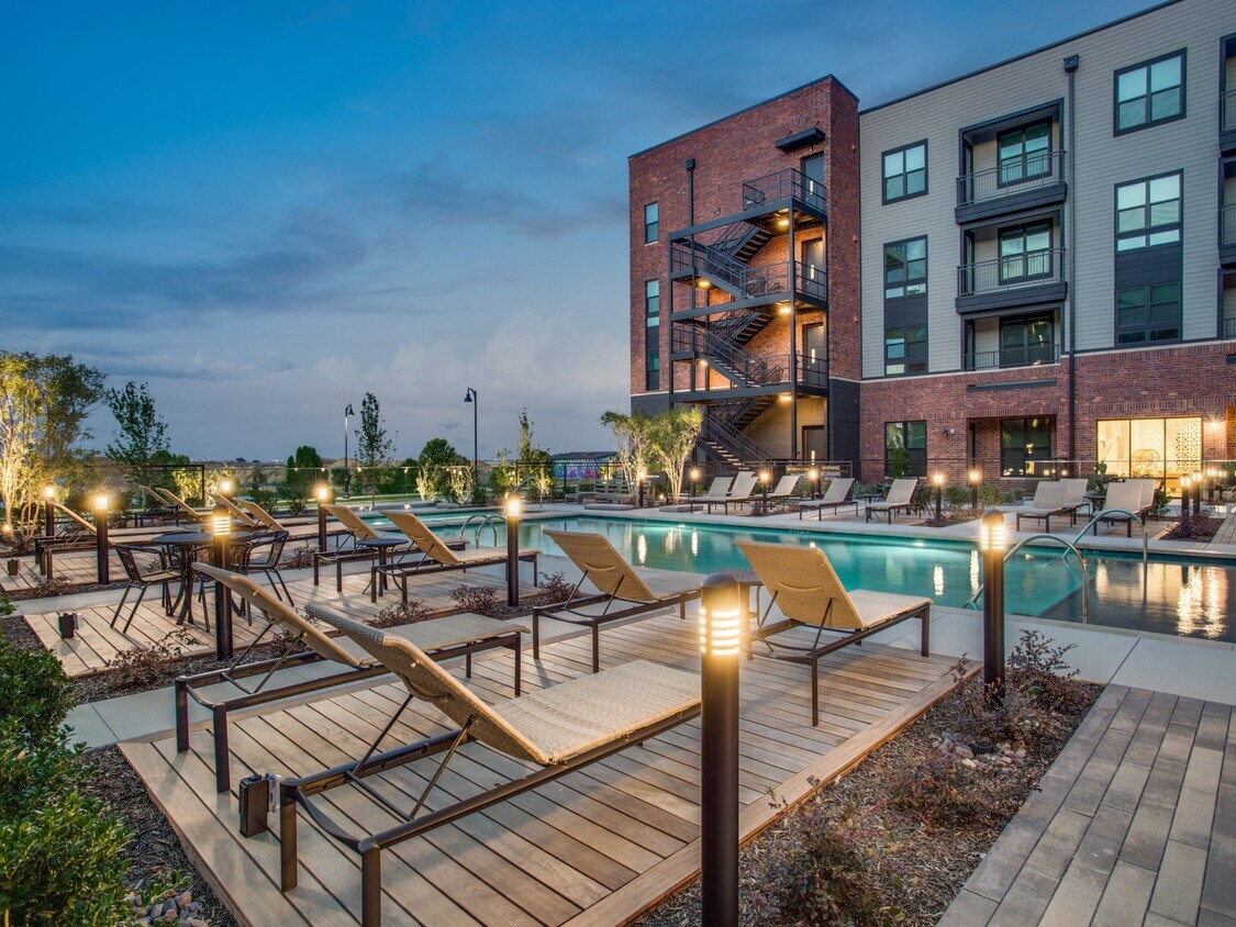 Bleecker at The Sound Apartments Coppell, TX