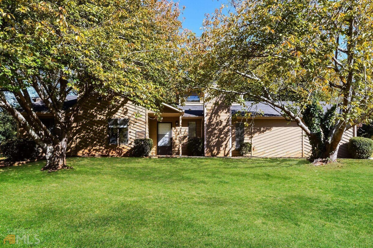Primary Photo - 3513 Warwick Way