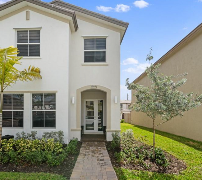 Foto del edificio - 12846 SW 243rd St