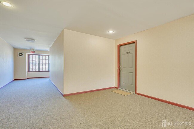 Foto del edificio - 1109 Stoneridge Cir