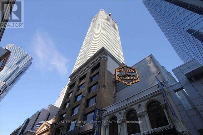 Photo du bâtiment - 197-4197 Yonge St