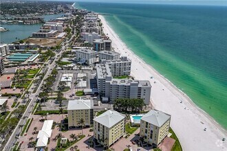 Building Photo - 3483 Gulf Shore Blvd N