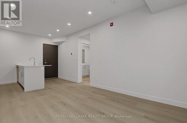 Photo du bâtiment - 137 Marquette Ave