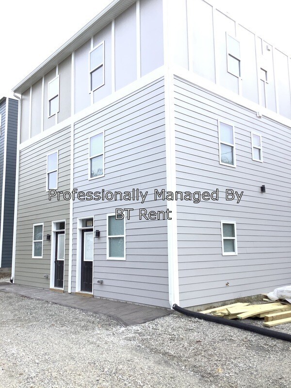 Foto del edificio - 2212 Carrington St