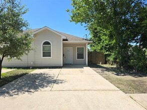 Building Photo - 3702 Wylie St
