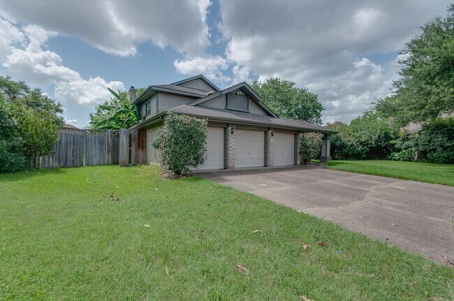 Foto del edificio - 11310 Chiselhurst Way Ct