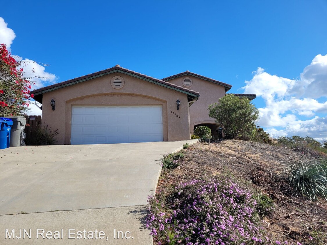 Primary Photo - 3 br, 2 bath House - 16505 Wikiup Road