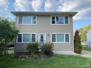 Building Photo - 5846 Sheridan Dr