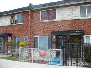 Building Photo - 1301 E 75th St