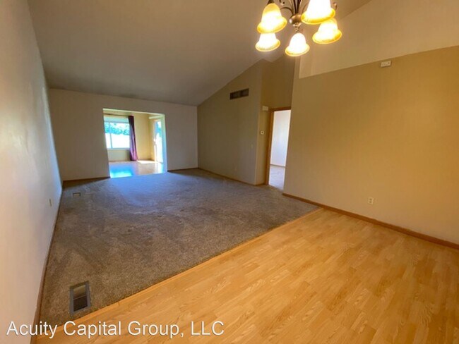 Foto del edificio - 2 br, 1 bath House - 21738 Evergreen Trail