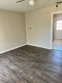 Building Photo - 3310 Roosevelt Dr