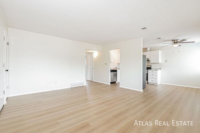 Foto del edificio - 9401 W 65th Ave