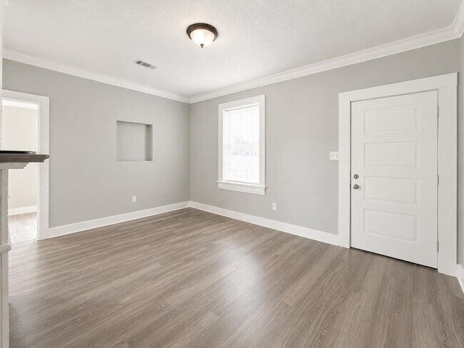 Foto del edificio - 846 Birch St