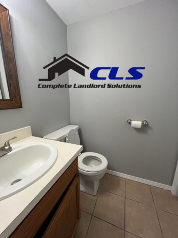 Building Photo - 306 Fawn Dr