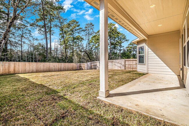 Building Photo - 17925 Canopy Trce Ct