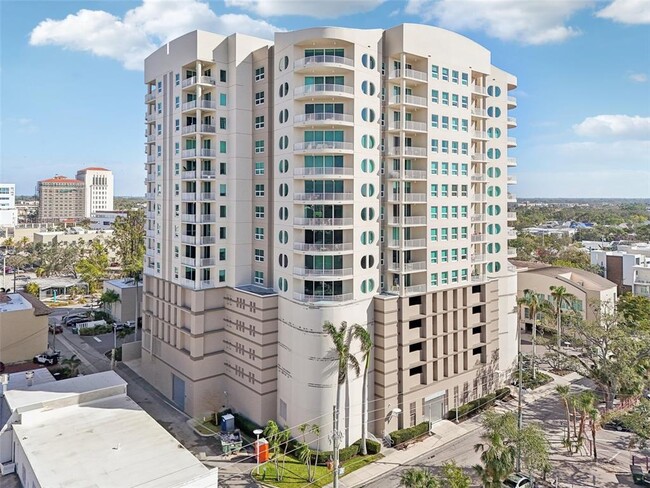 Building Photo - 1771 Ringling Blvd