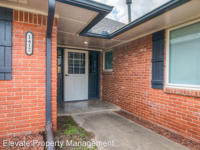 Foto del edificio - 4 br, 2 bath House - 1412 NW 105th Terrace