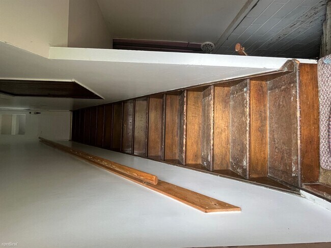 Foto del edificio - 2 br, 1 bath Duplex - 111 1/2 W 12th St