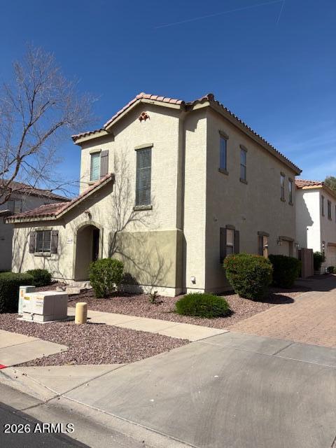 Building Photo - 4698 E Laurel Ave