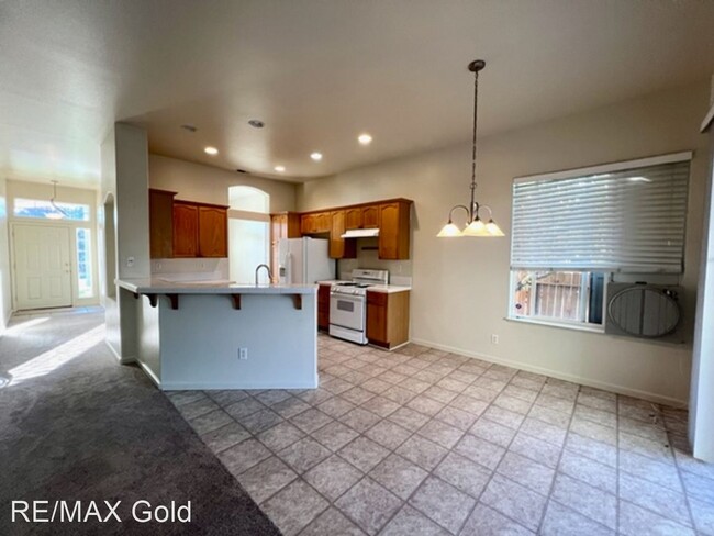 Building Photo - 3 br, 2 bath House - 7675 Avila