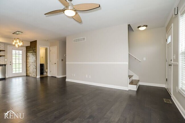Foto del edificio - 8120 NW 77th Ct