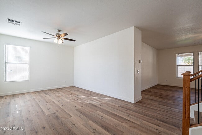 Foto del edificio - 4244 E Gleneagle Dr