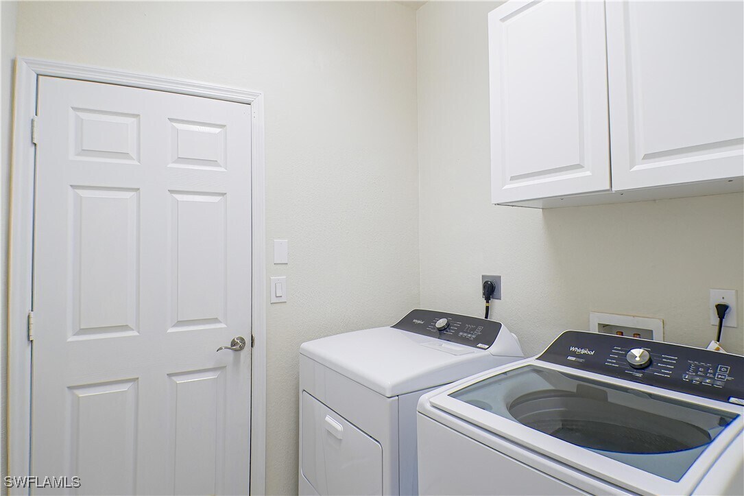 Primary Photo - 8876 Falcon Pointe Loop