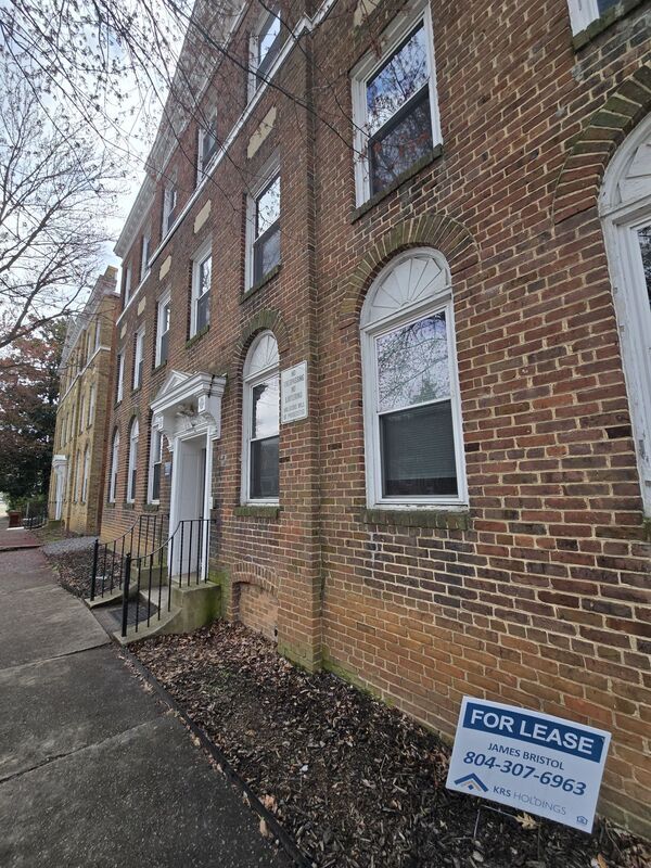 Foto del edificio - 3131 Hanover Ave