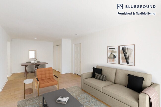 Foto del edificio - 5441 Columbia Rd